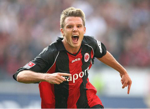 易先后拿下 易先后拿下